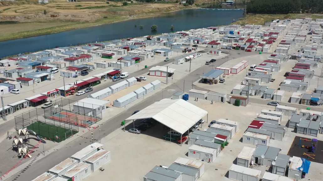 monoblok-konteyner-pramo